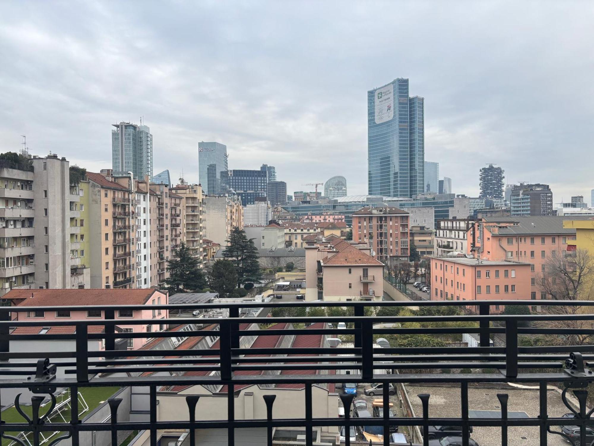Hotel Enjoy Milano Skyline Exterior foto