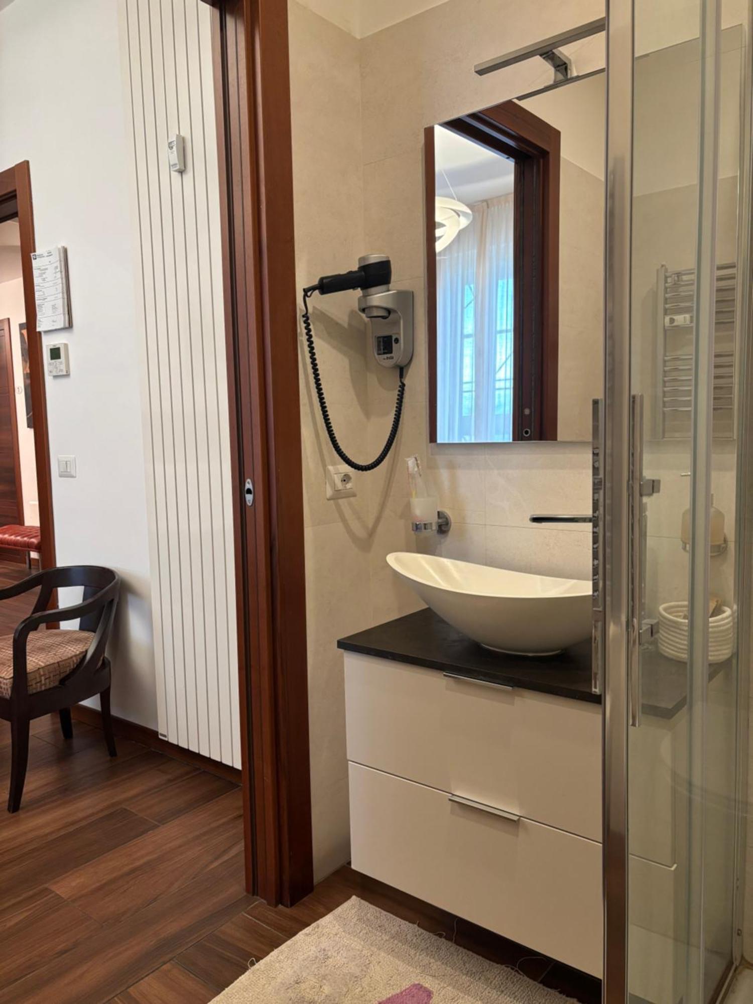 Hotel Enjoy Milano Skyline Exterior foto