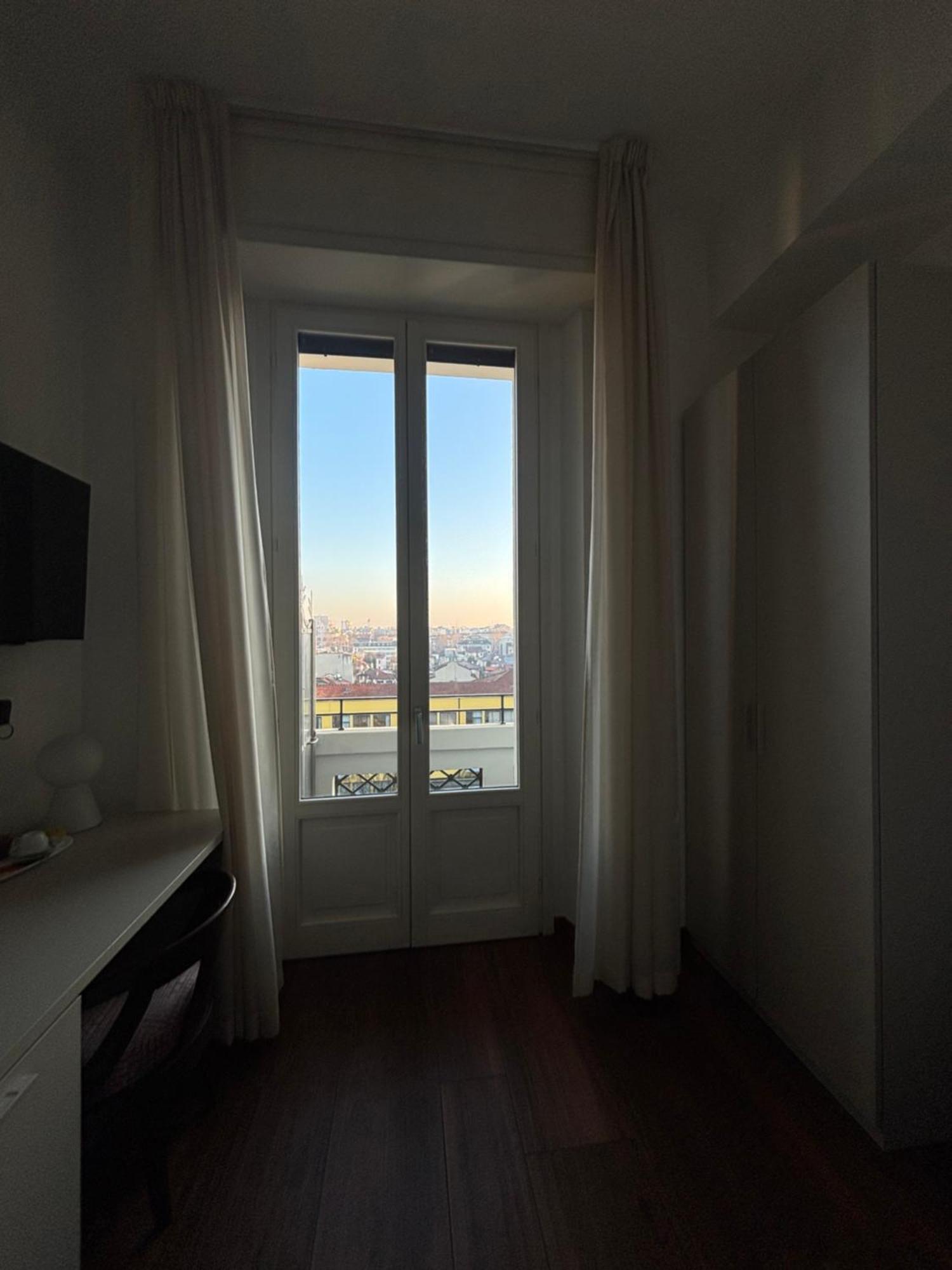 Hotel Enjoy Milano Skyline Exterior foto