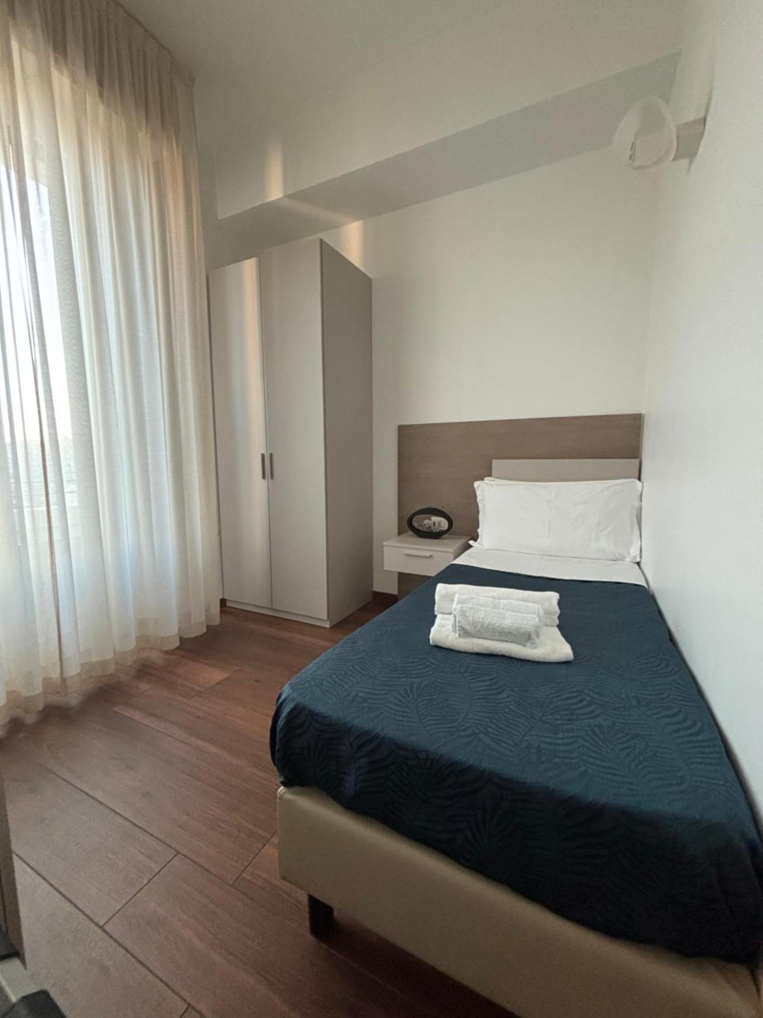 Hotel Enjoy Milano Skyline Exterior foto
