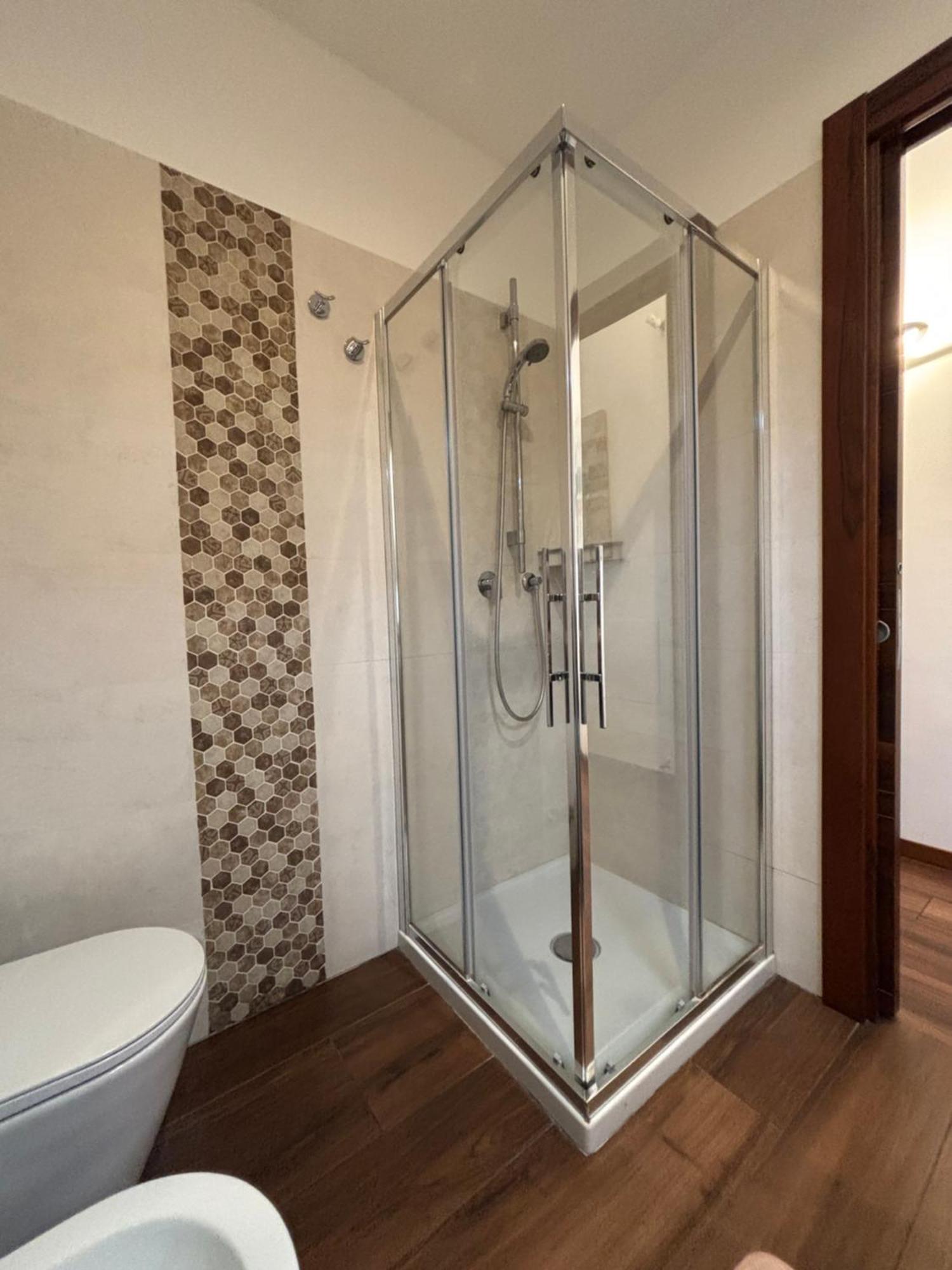 Hotel Enjoy Milano Skyline Exterior foto
